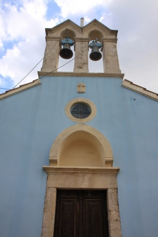Ιερός Ναός  Αγίου  Αντωνίου  και  Κοιμήσεως  της  Θεοτόκου (Βρύσες Κυδωνίας)